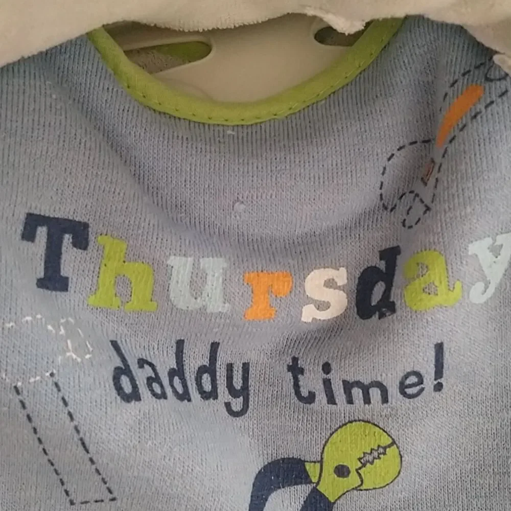 7 Bibs Week Set